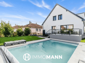 Maison entièrement rénovée avec piscine