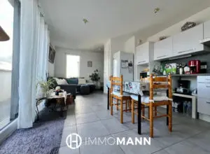 Beau 2 pièces avec terrasse de 44m2 et parking sous terrain